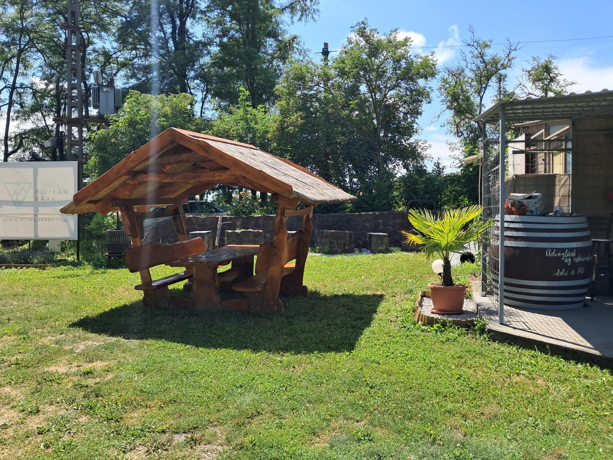 Pilikan Apartments - Park, Agroturism, Vineyard & Farm Cserszegtomaj Luaran gambar